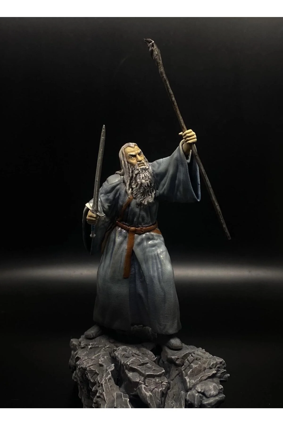 Gri Gandalf Balrog Savaşı Boyalı Figür Yüzüklerin Efendisi Lotr 25 Cm (dev Boy)