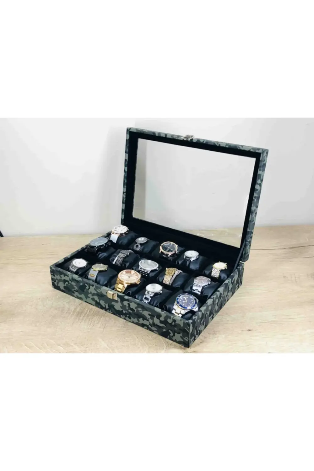 Gri Kamuflaj Kaplı 15 Kol Saati Kapasiteli Siyah Yastıklı Büyük B