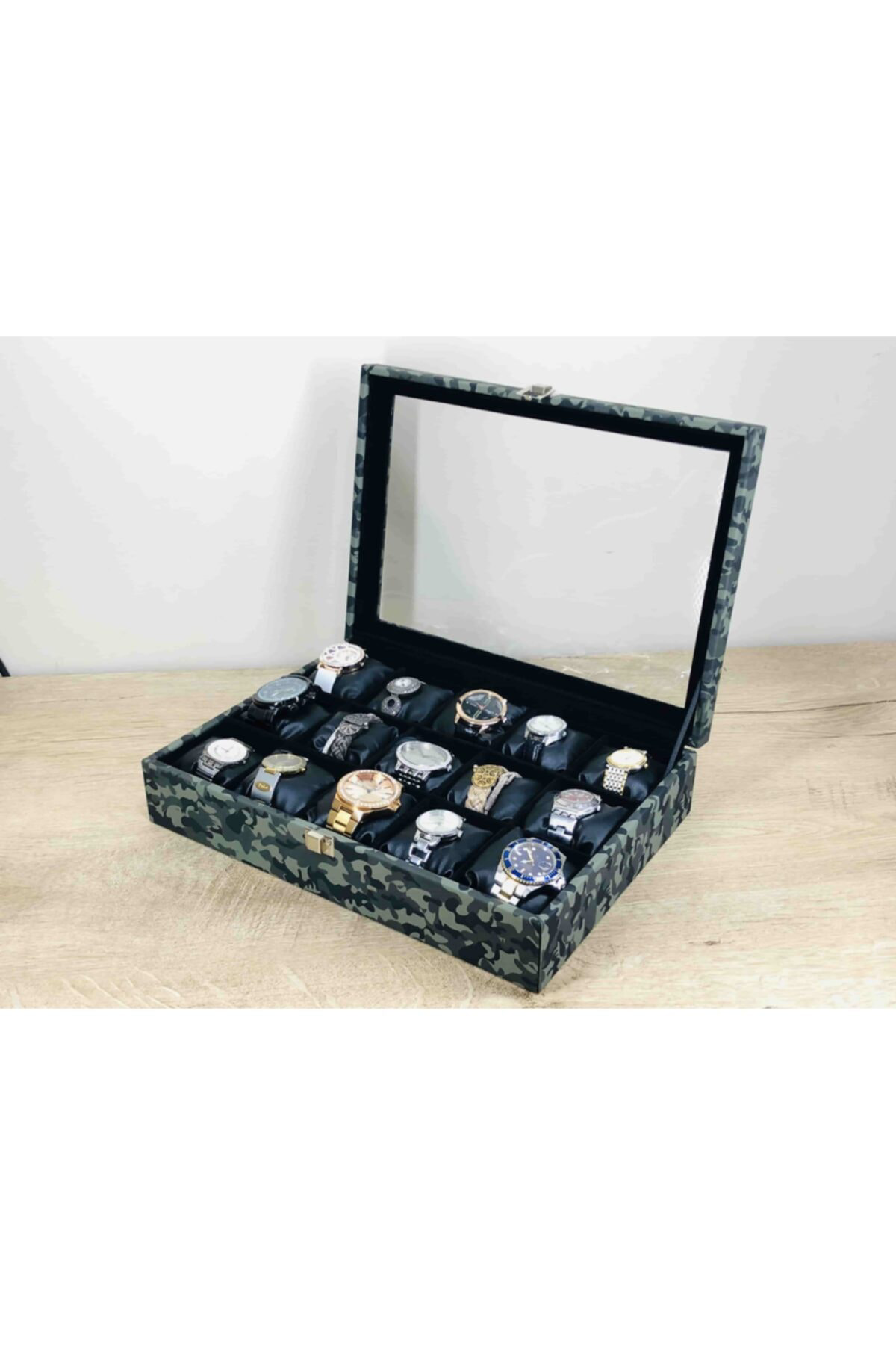 Gri Kamuflaj Kaplı 15 Kol Saati Kapasiteli Siyah Yastıklı Büyük B