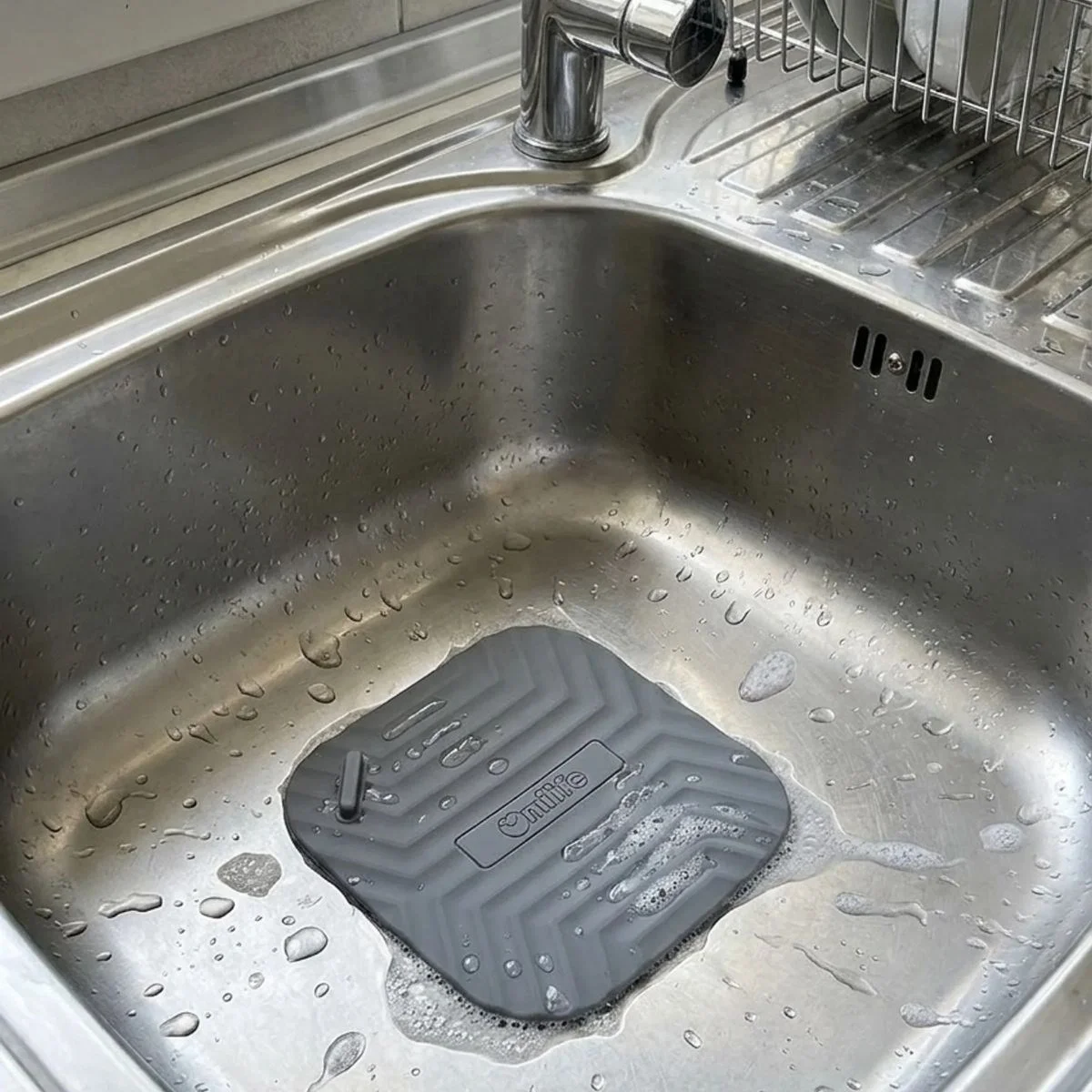 Gri kare Evye Gider Koku Önleyici Silikon Mat – Lavabo Süzgeç Ve Haşere Engelleyici Bx40 Fiyatı, Yorumları ve Özellikleri