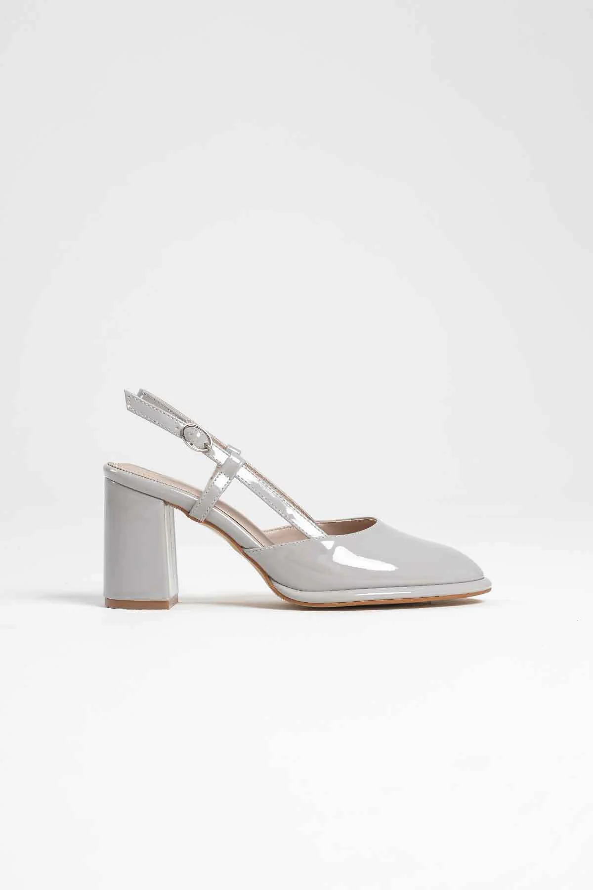 Gri Rugan Kadın Topuklu Ayakkabı TR18MS18D