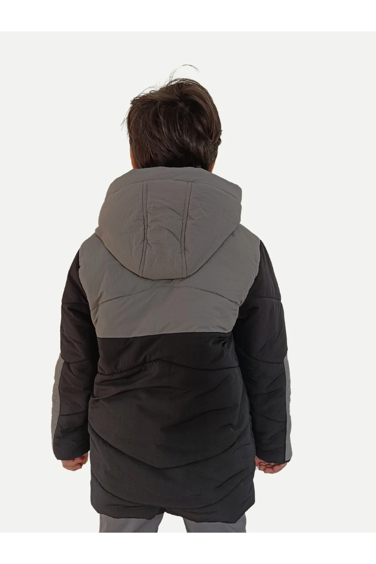 Gri Siyah Su Geçirmez Parçalı Elyaflı Unisex Çocuk Mont
