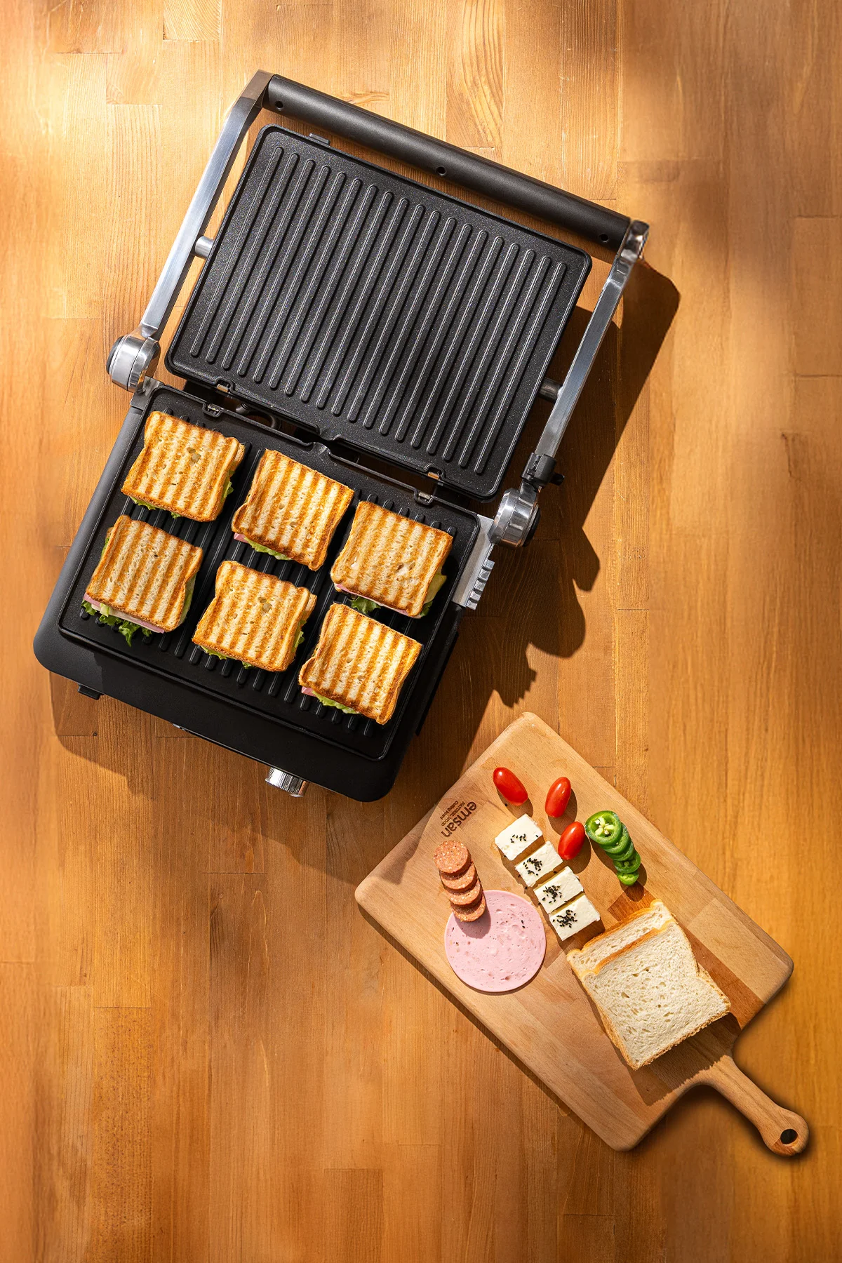 Grillmaster Inox Döküm Izgara Ve Tost Makinesi 6 Dilim Kapasiteli