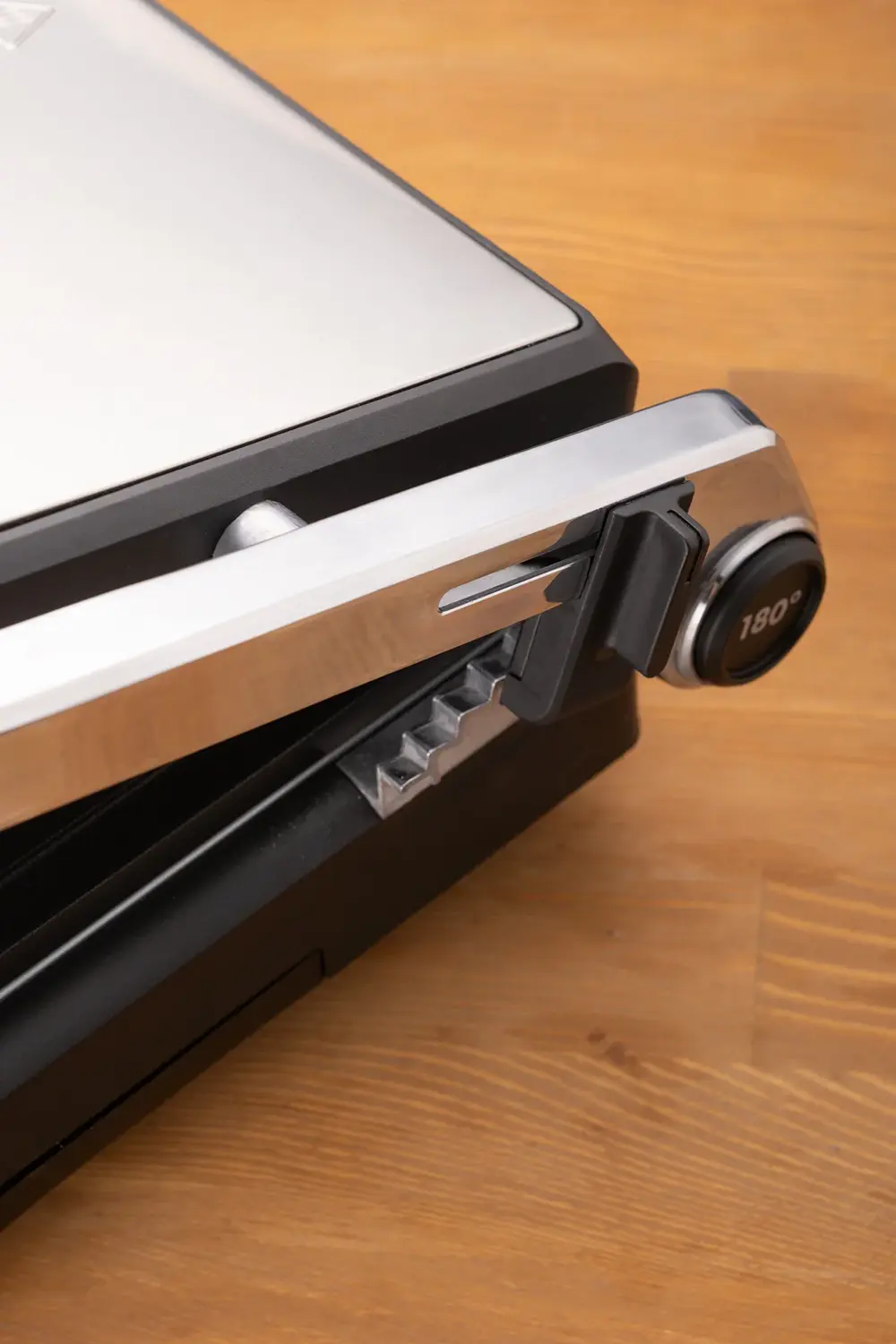 Grillmaster Inox Döküm Izgara Ve Tost Makinesi 6 Dilim Kapasiteli