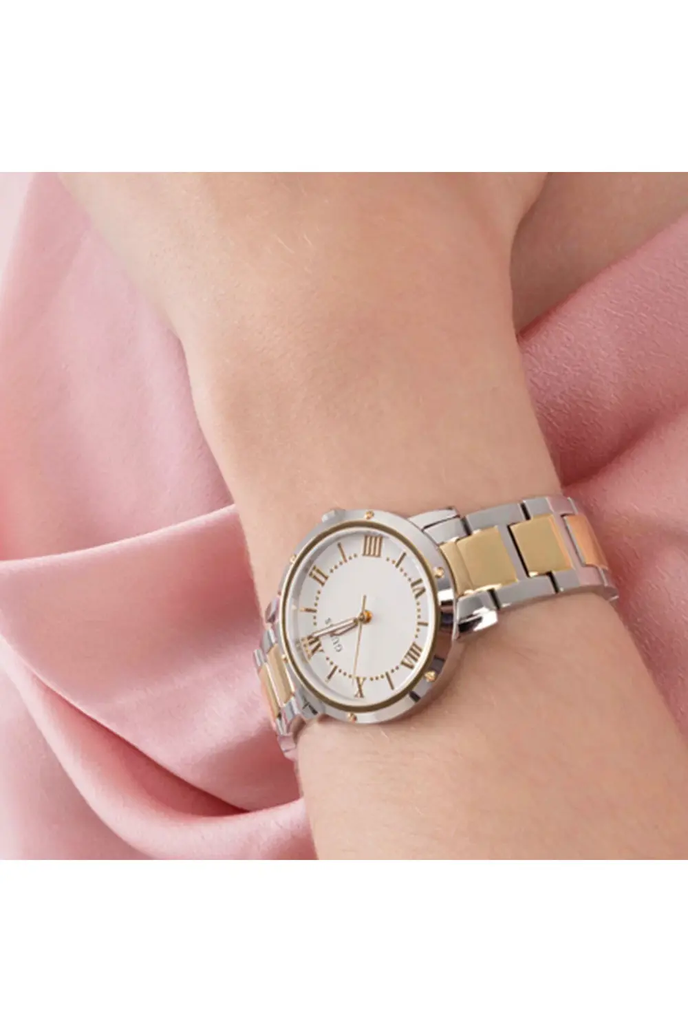 Gugw0404l2 Kadın Kol Saati