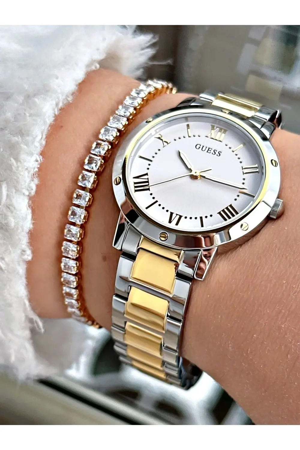 GUGW0404L2 Kadın Kol Saati