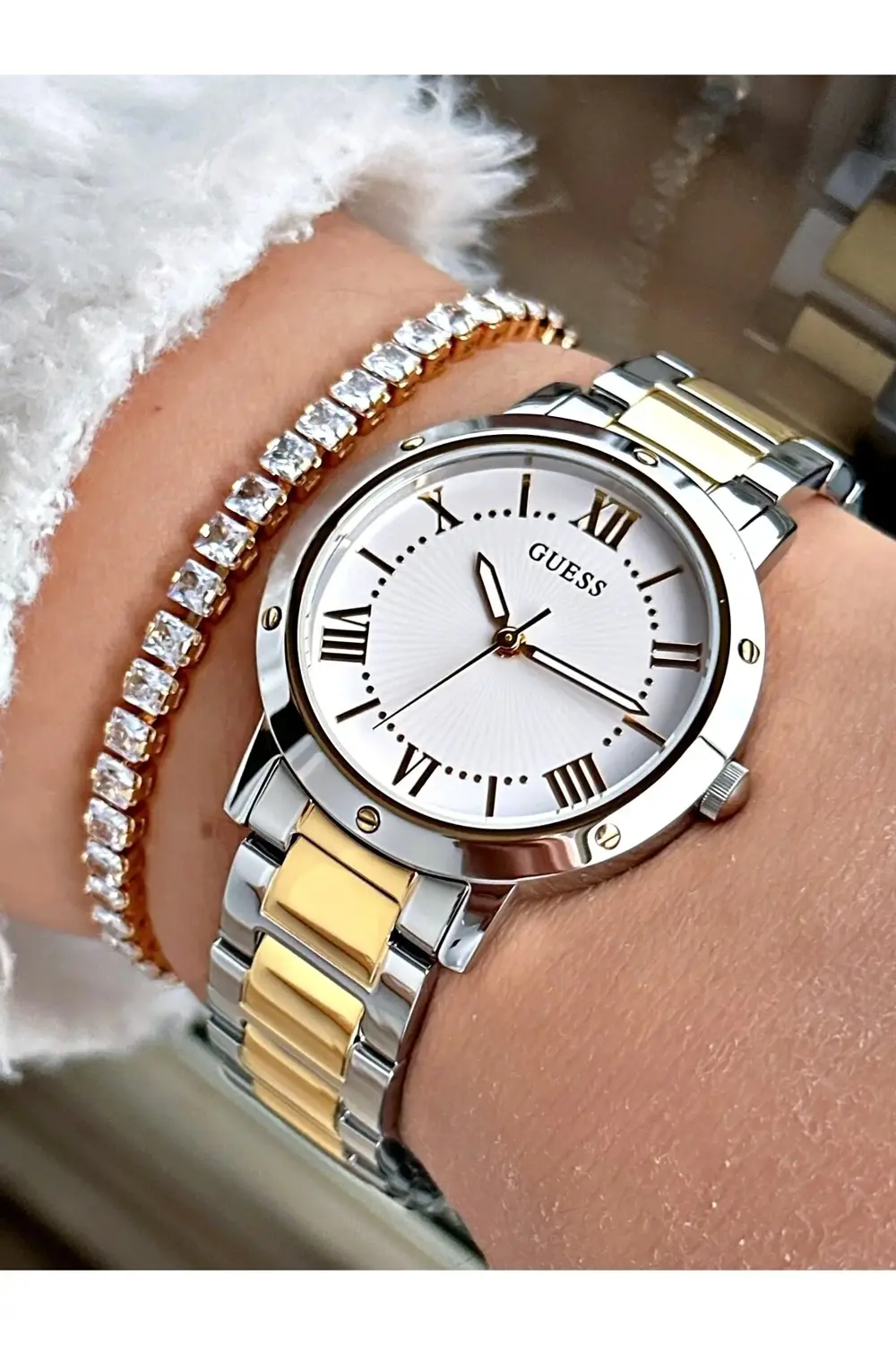 GUGW0404L2 Kadın Kol Saati
