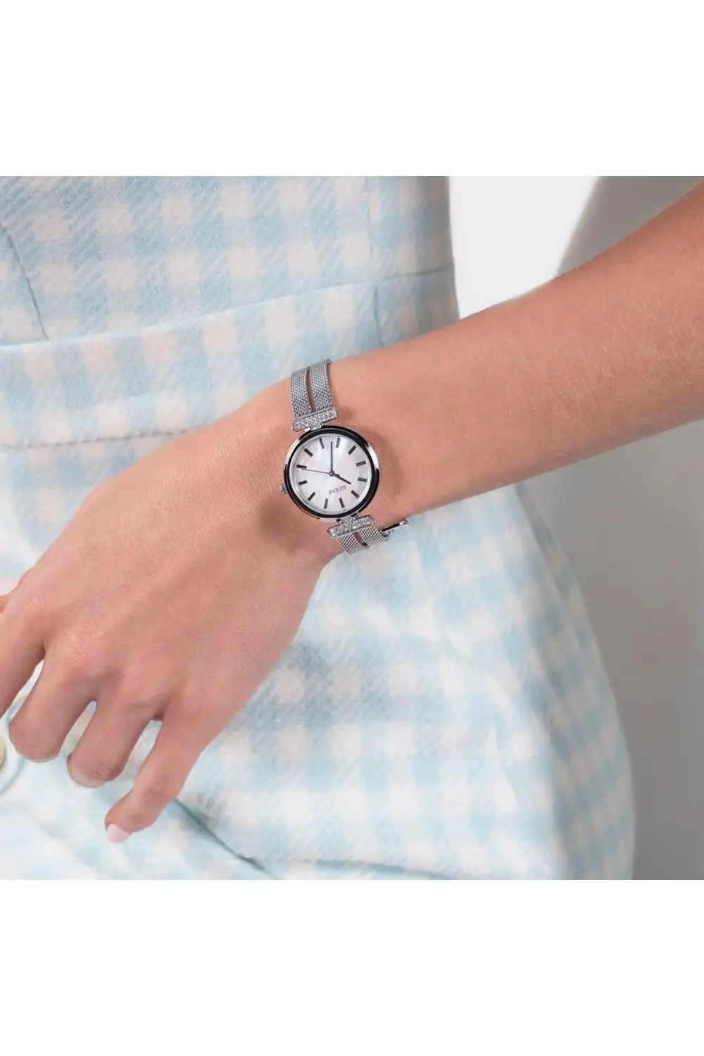 Gugw0471l1 Kadın Kol Saati