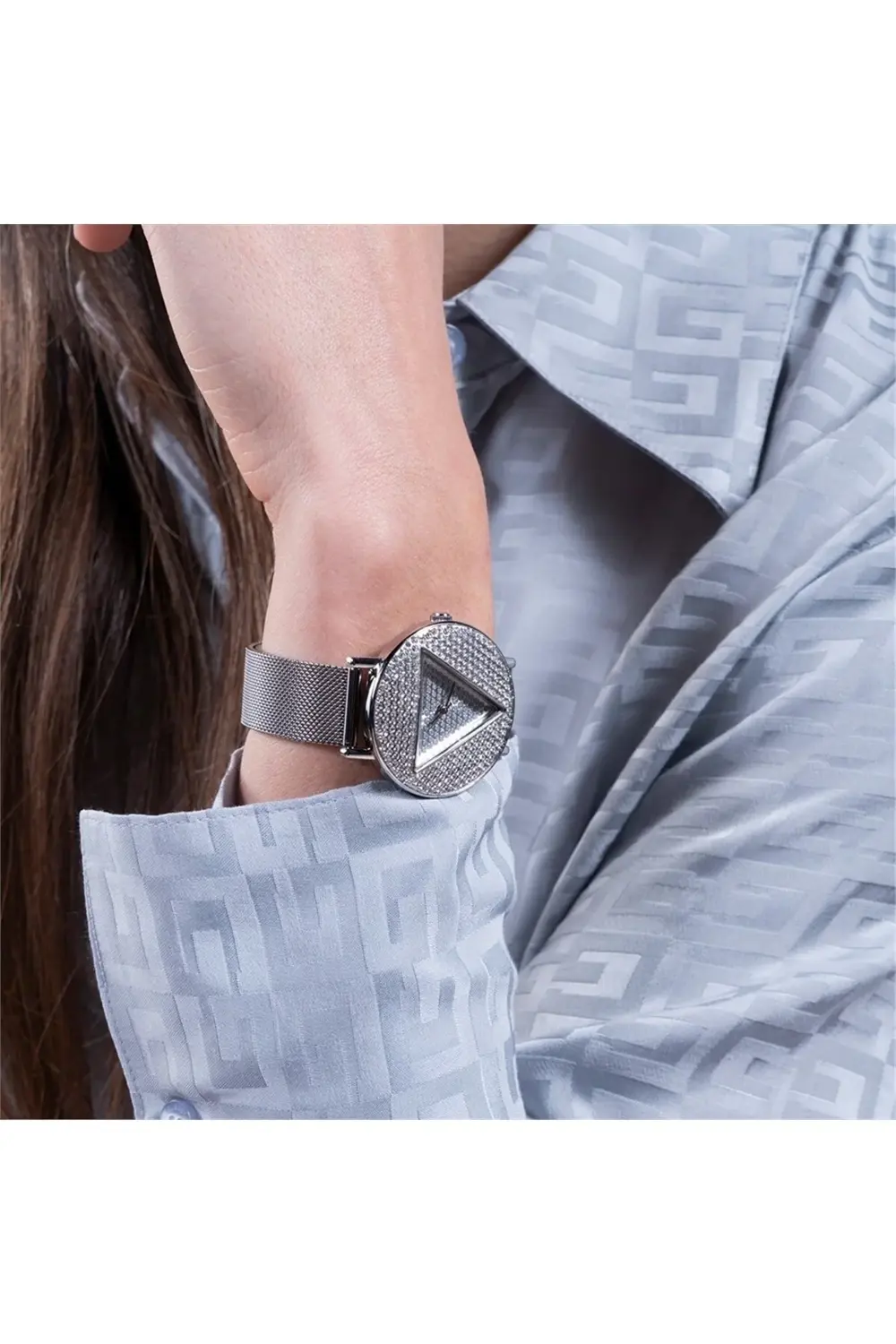 Gugw0477l1 Kol Saati