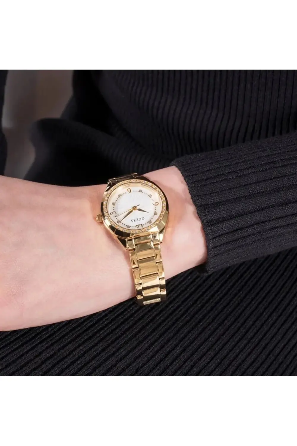 GUGW0767L2 Kadın Kol Saati