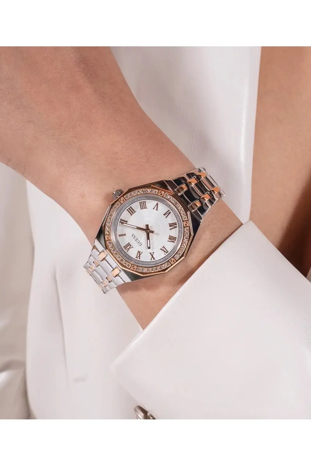 GUGW0770L5 Kadın Kol Saati