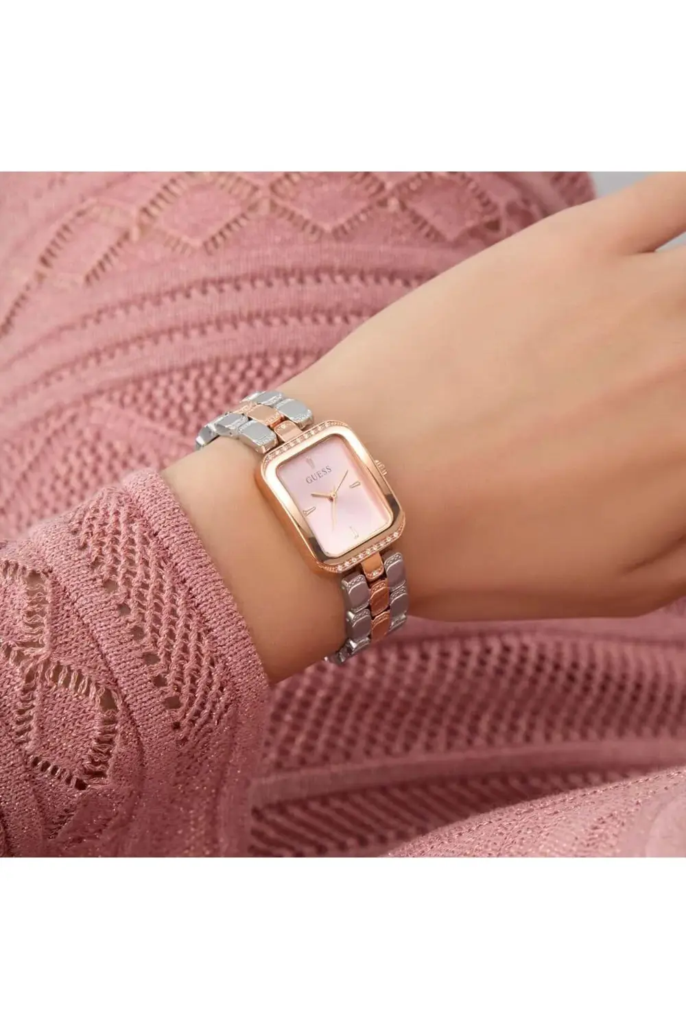 GUGW0865L5 Kadın Kol Saati