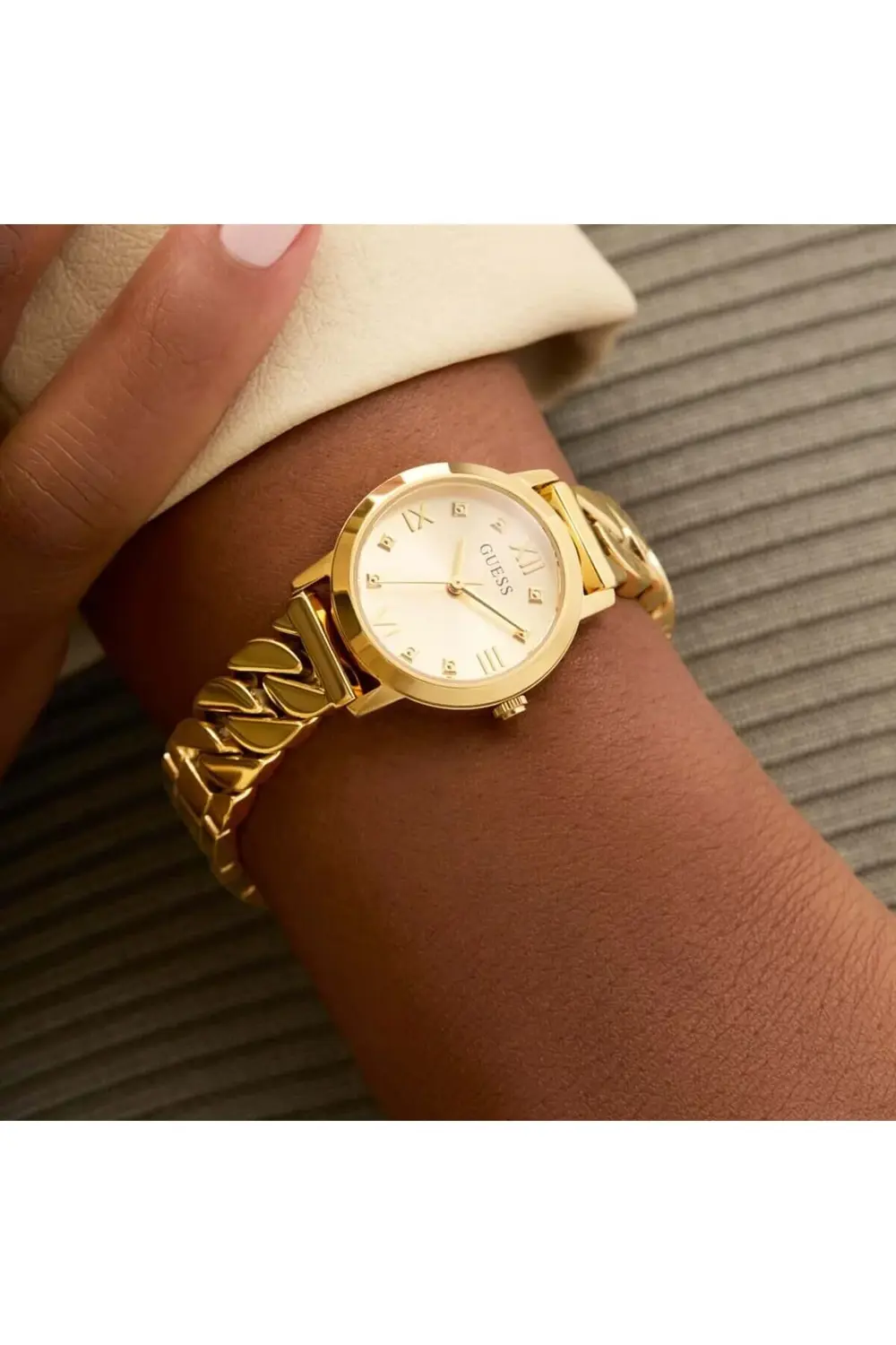 GUGW0867L2 Kadın Kol Saati