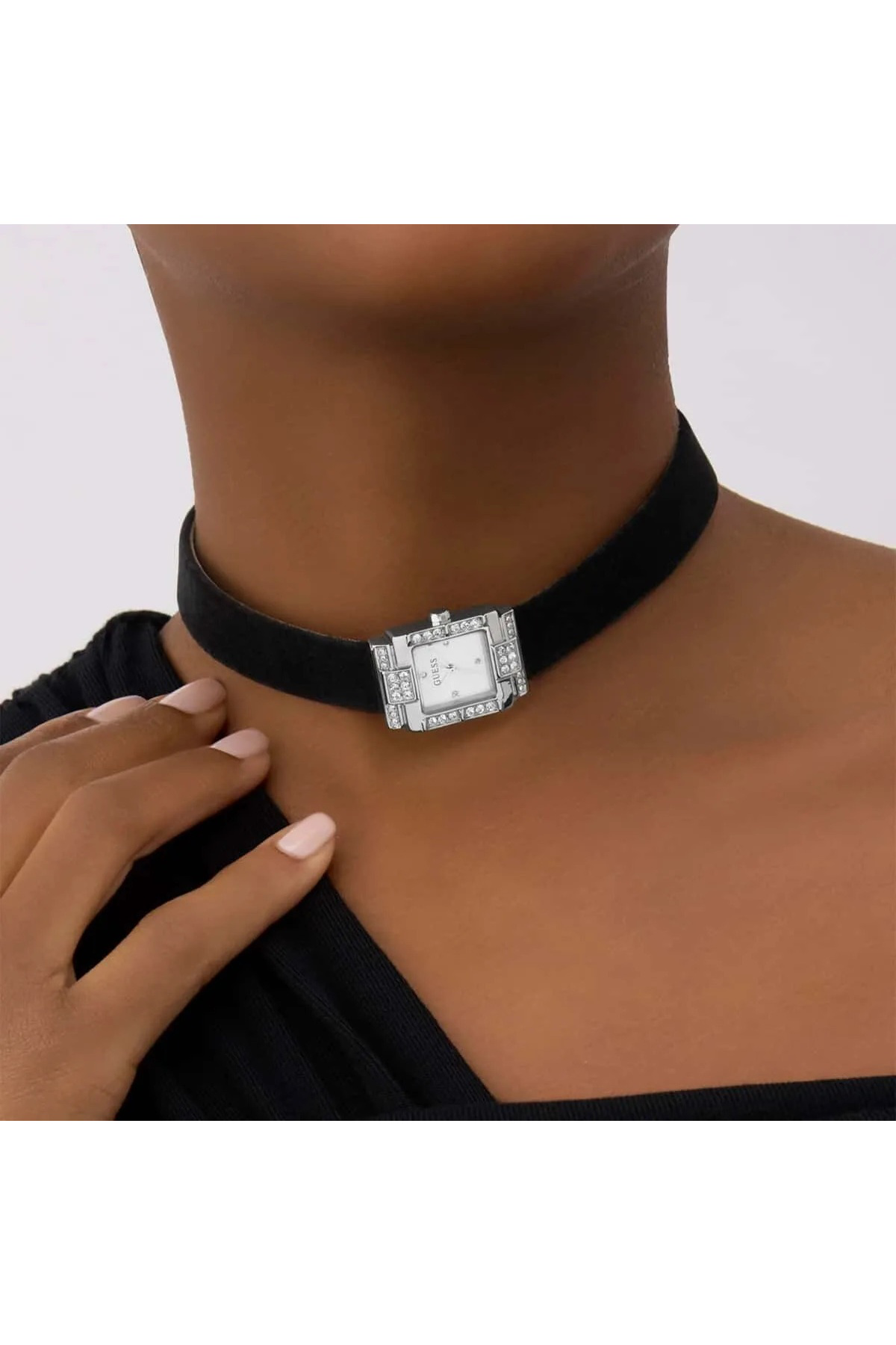 Gugw0947l1 Kadın Kolye Saat