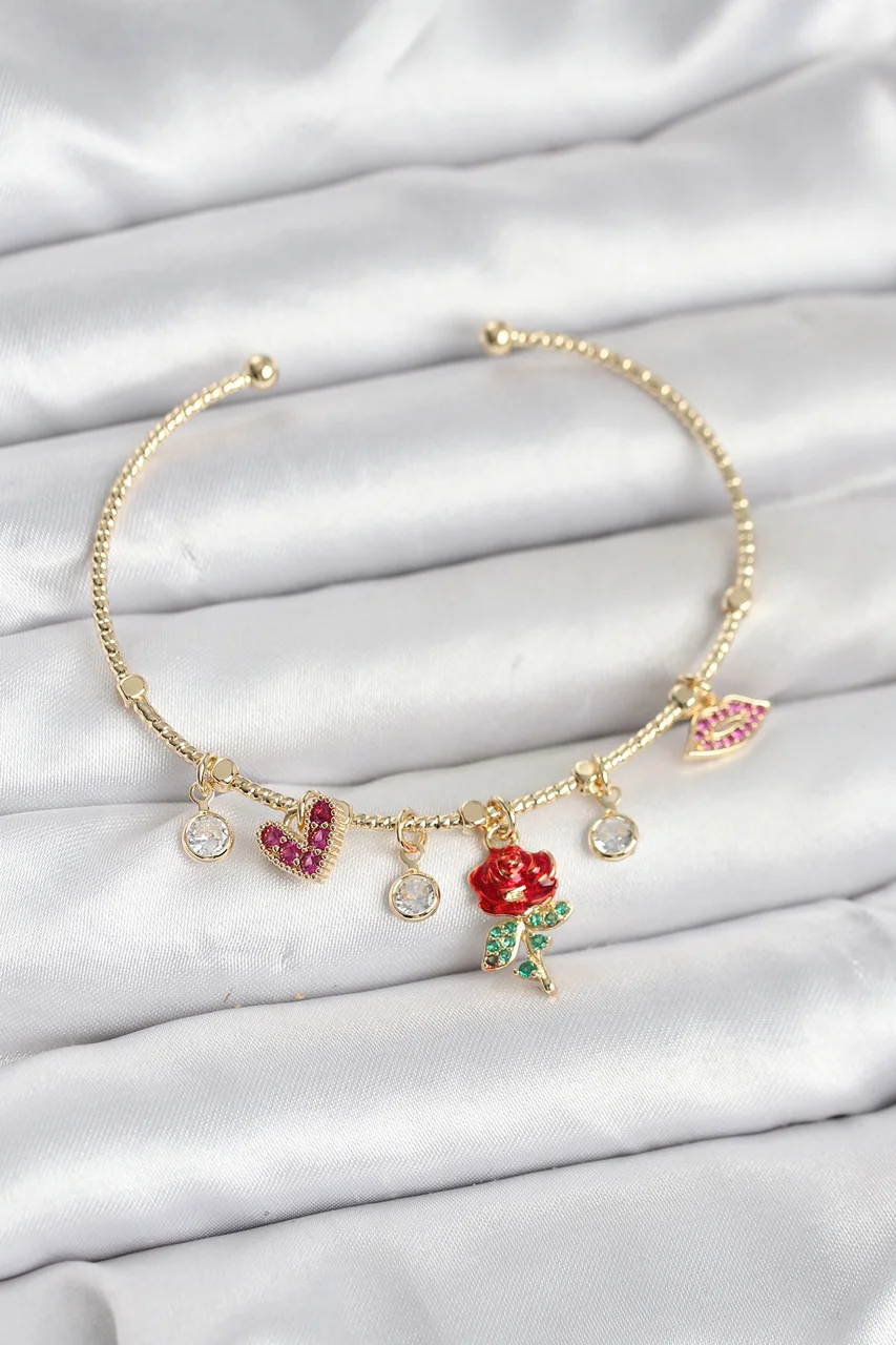 Gül Charmlı Gold Renk Pirinç Kadın Bileklik Tj-bb8043 Diğer