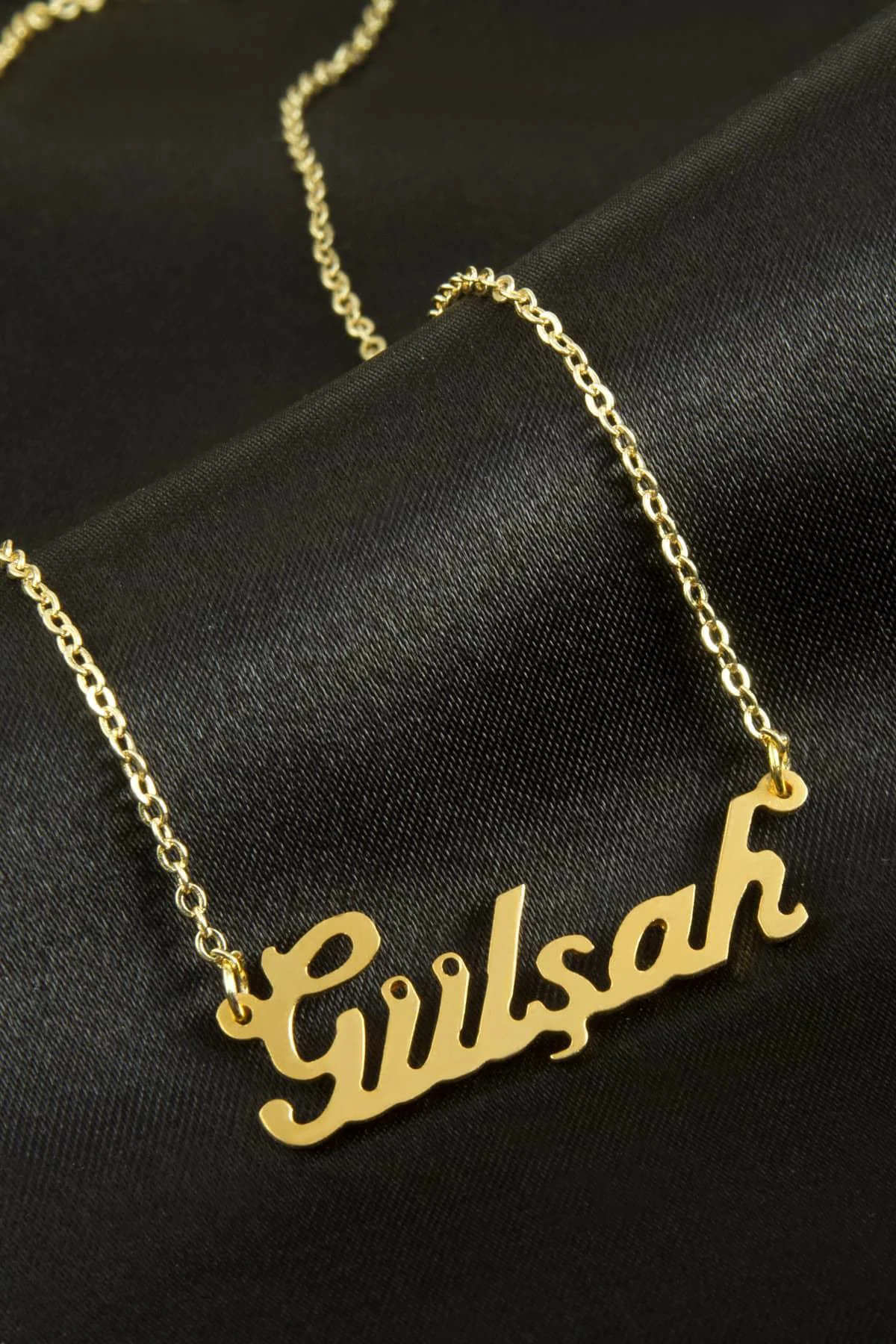 Gülşah Isimli Kolye (Kişiye Özel) Gülşah Isimli Kolye (Kişiye Özel)