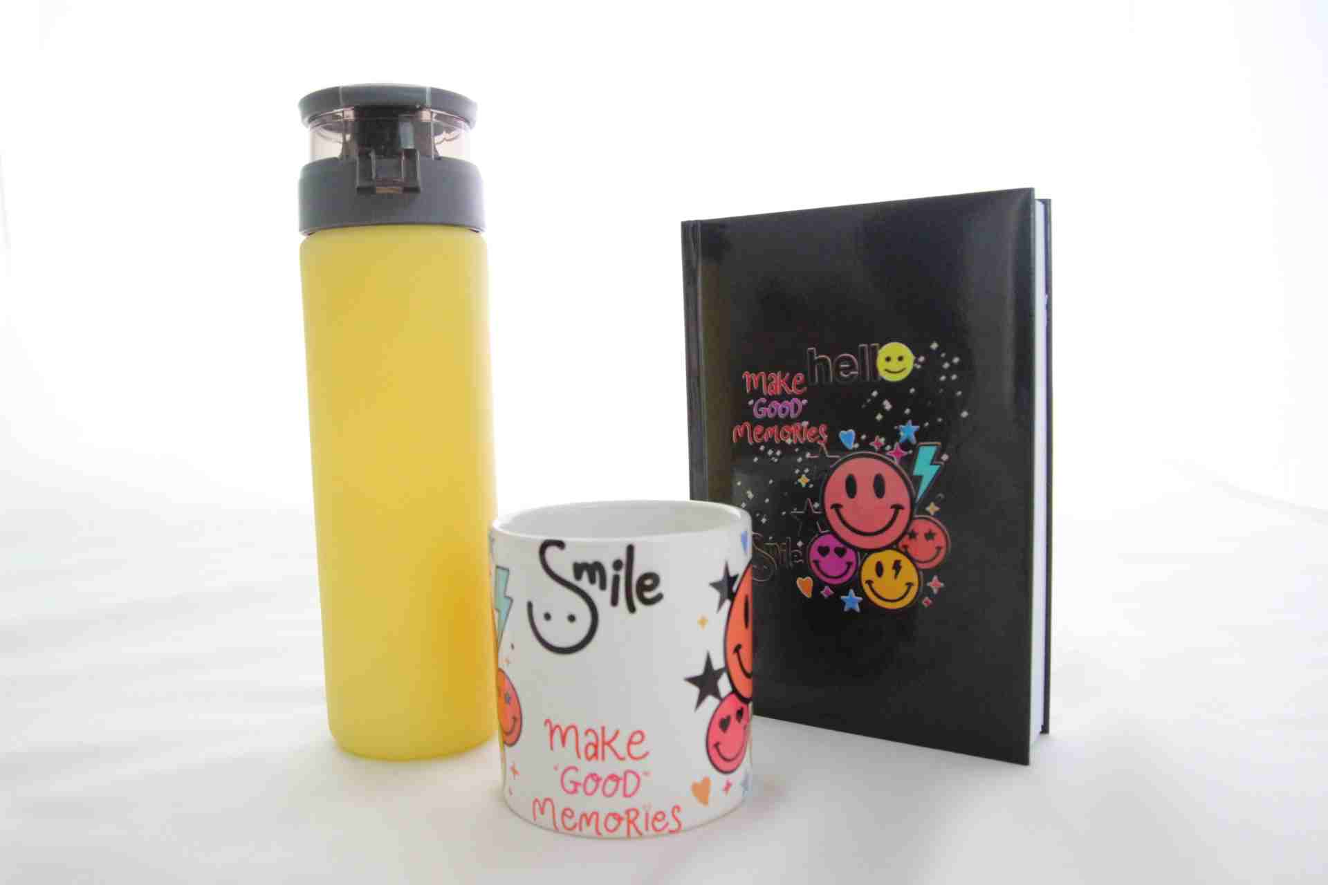Gülümse Temalı Hediye Seti - Sarı Termos Smile Kupa Bardak ve Defter Hediye Kutusu