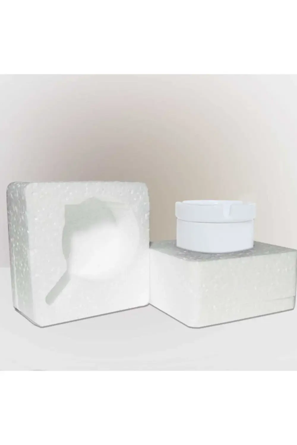 Gülümseyen Yüz Emojisi Baskılı Seramik Küllük Kül Tablası-302178