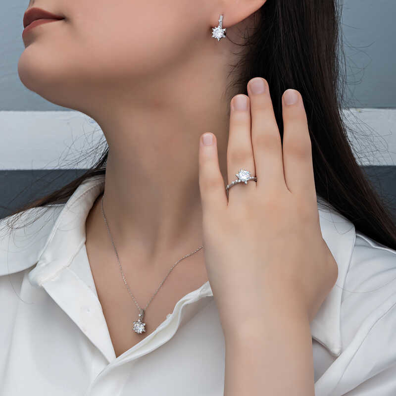 ​Gümüş Çiçek Desenli Kadın Set SL6158