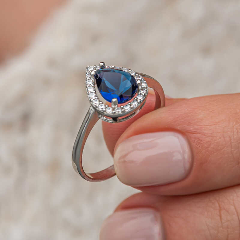 Gümüş Damla Safir Taşlı Kadın Yüzük SL12643 Gümüş Damla Safir Taşlı Kadın Yüzük SL12643