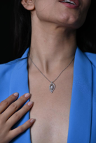 GÜMÜŞ İNCİ DETAY YAPRAK FİGÜR ÇELİK KOLYE-ÇKOL117