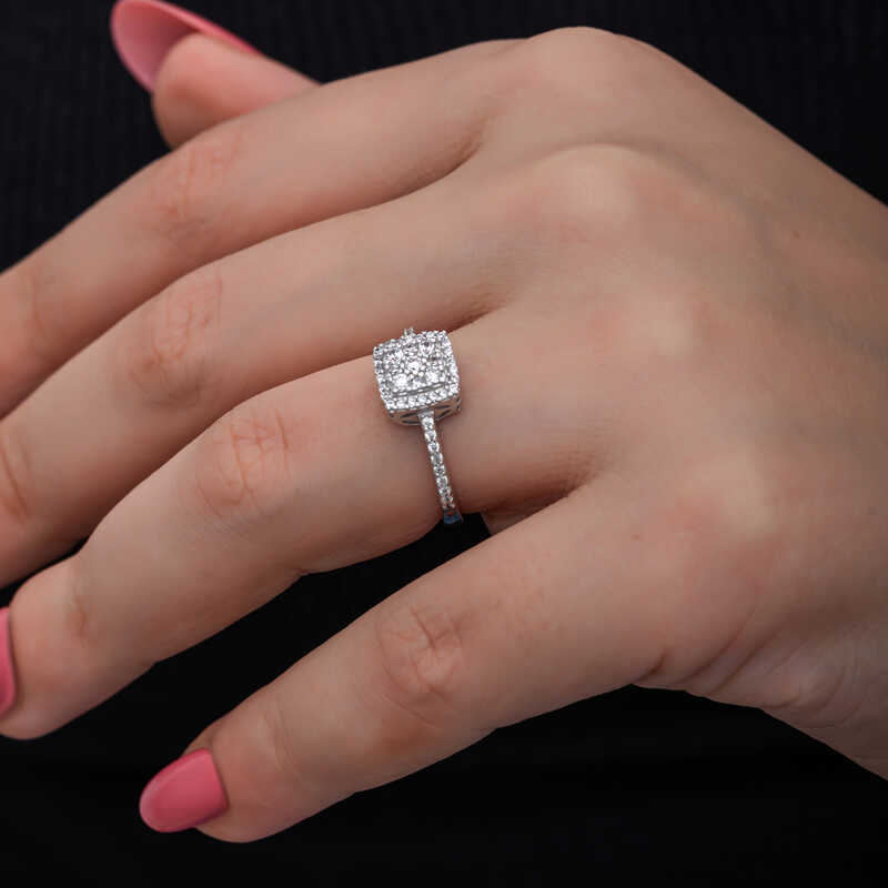 Gümüş Kare Zirkon Taşlı Kadın Yüzük  SL6877