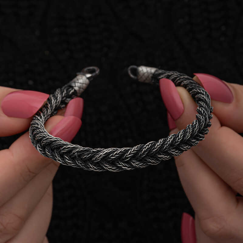 Stillove Gümüş Kazaziye Örgü Bileklik Sl7133 Stillove Gümüş Kazaziye Örgü Bileklik Sl7133