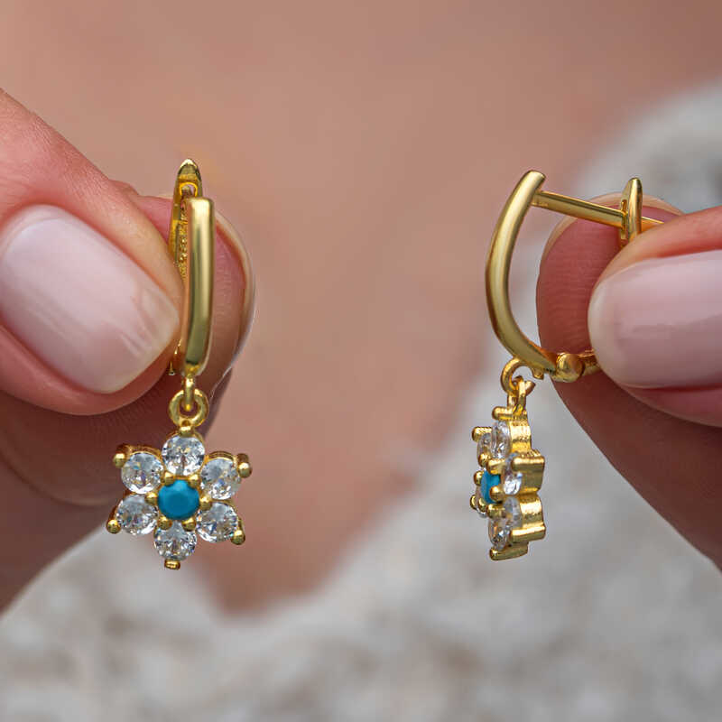 Gümüş Mavi Taşlı Gold Çiçek Kadın Küpe SL11530