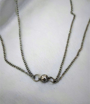 Tükkan Accessories Gümüş Miknatisli Yuvarlak Sevgili Çift Kolye-Kol118 Tükkan Accessories Gümüş Miknatisli Yuvarlak Sevgili Çift Kolye-Kol118