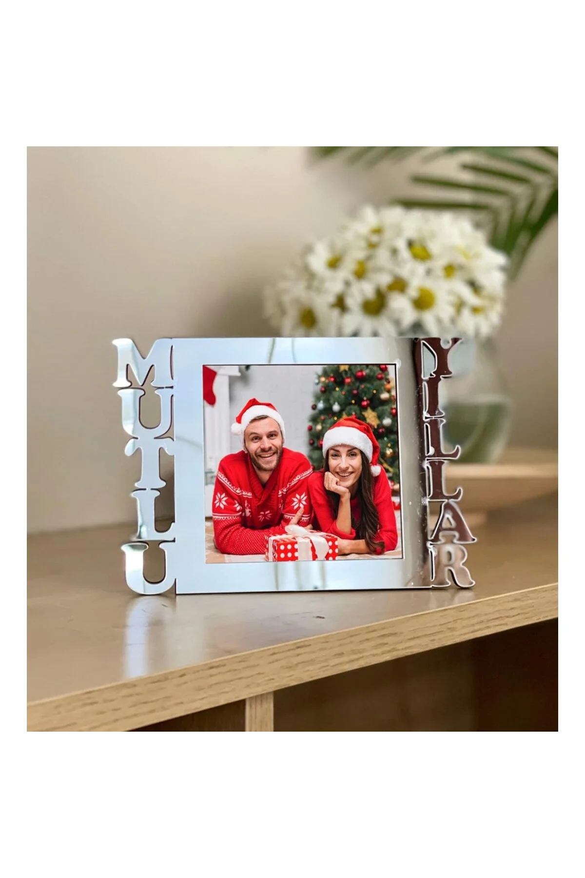 Gümüş Mutlu Yıllar Çerçeveli Yılbaşı Hediye Seti