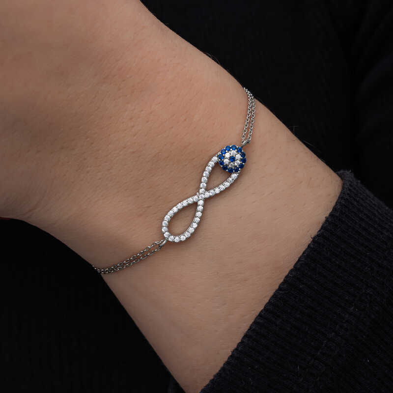 Gümüş Nazarlı Sonsuzluk Kadın Bileklik SL6712
