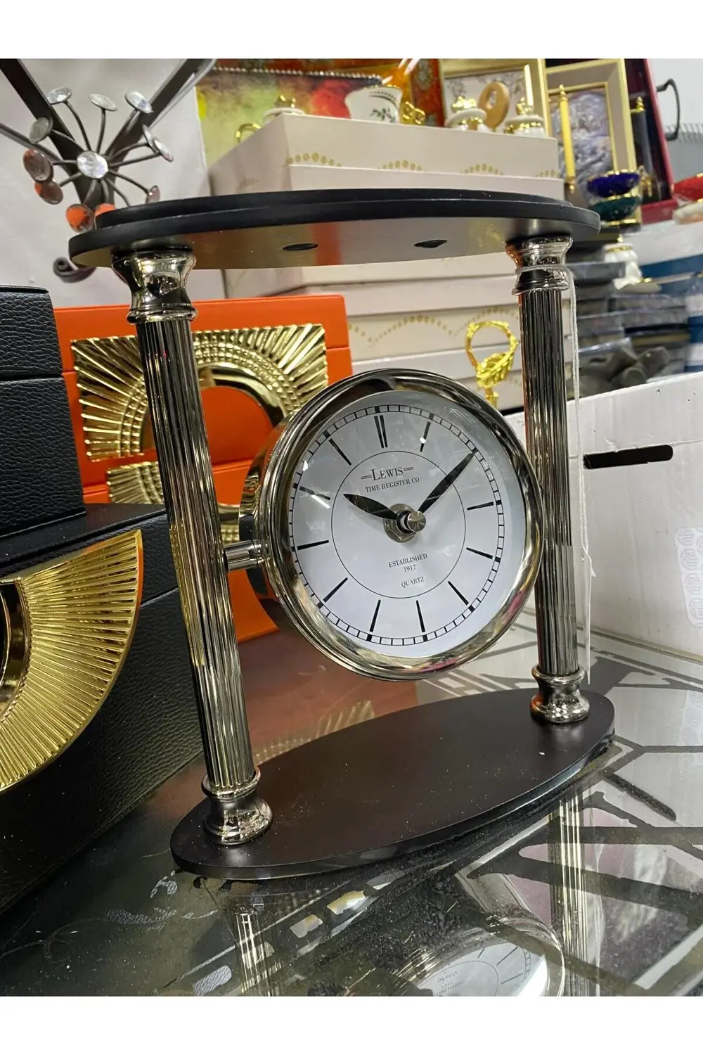 Gümüş Pirinç Sütunlu Lüx Masa Saati 21*19cm