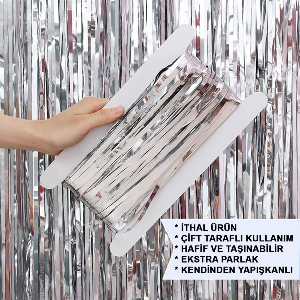 Gümüş Renk Ekstra Metalize Parlak Saçaklı Arka Fon Perde İthal A Gümüş Renk Ekstra Metalize Parlak Saçaklı Arka Fon Perde İthal A