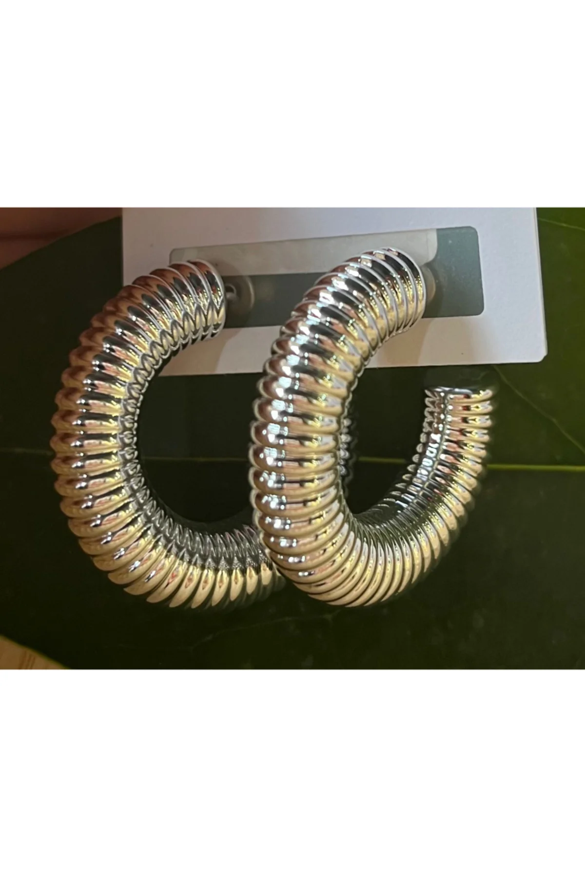 Gümüş Renk Lüks Gösterişli Halka Küpe