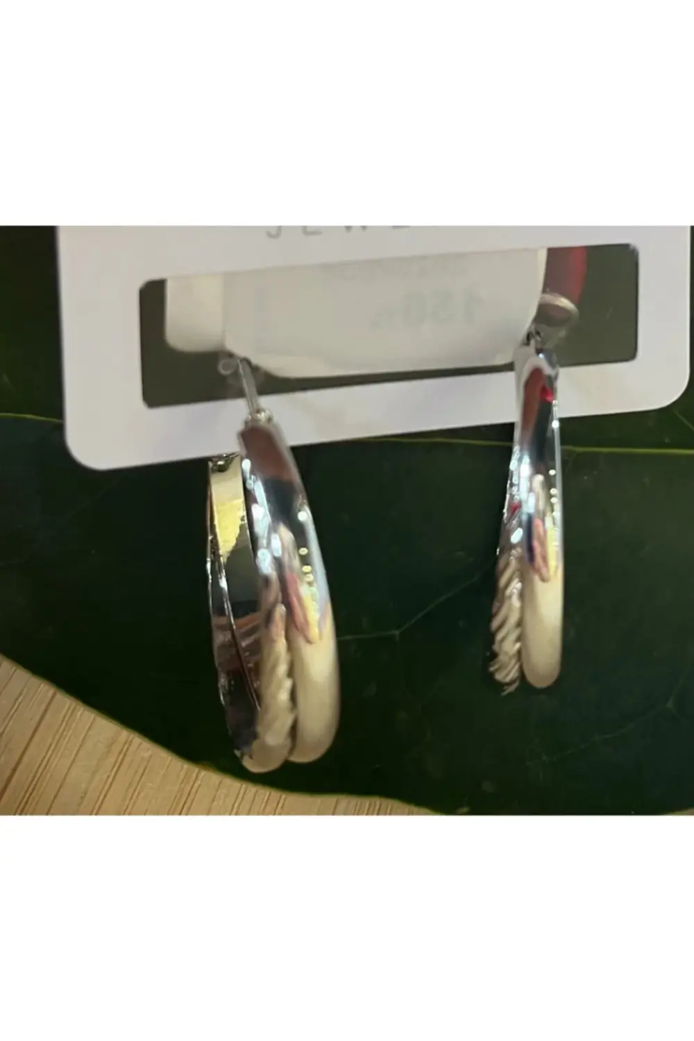 Gümüş Renk Lüks Gösterişli Küçük Halka Küpe