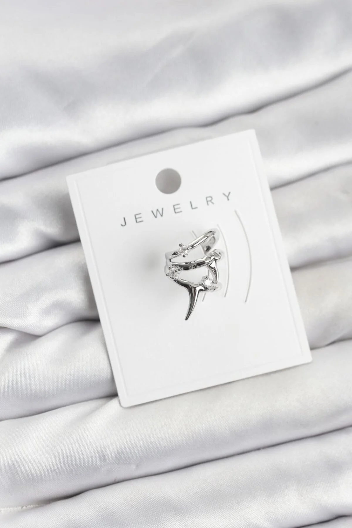 Gümüş Renk Pirinç Diken Model Kıkırdak Earcuff Küpe