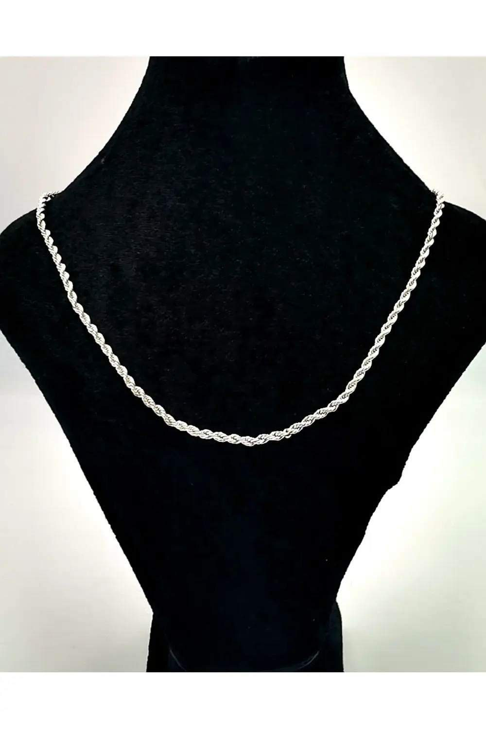 Gümüş Renk Zincirli Figürlü Karamaz Lüks Kolye