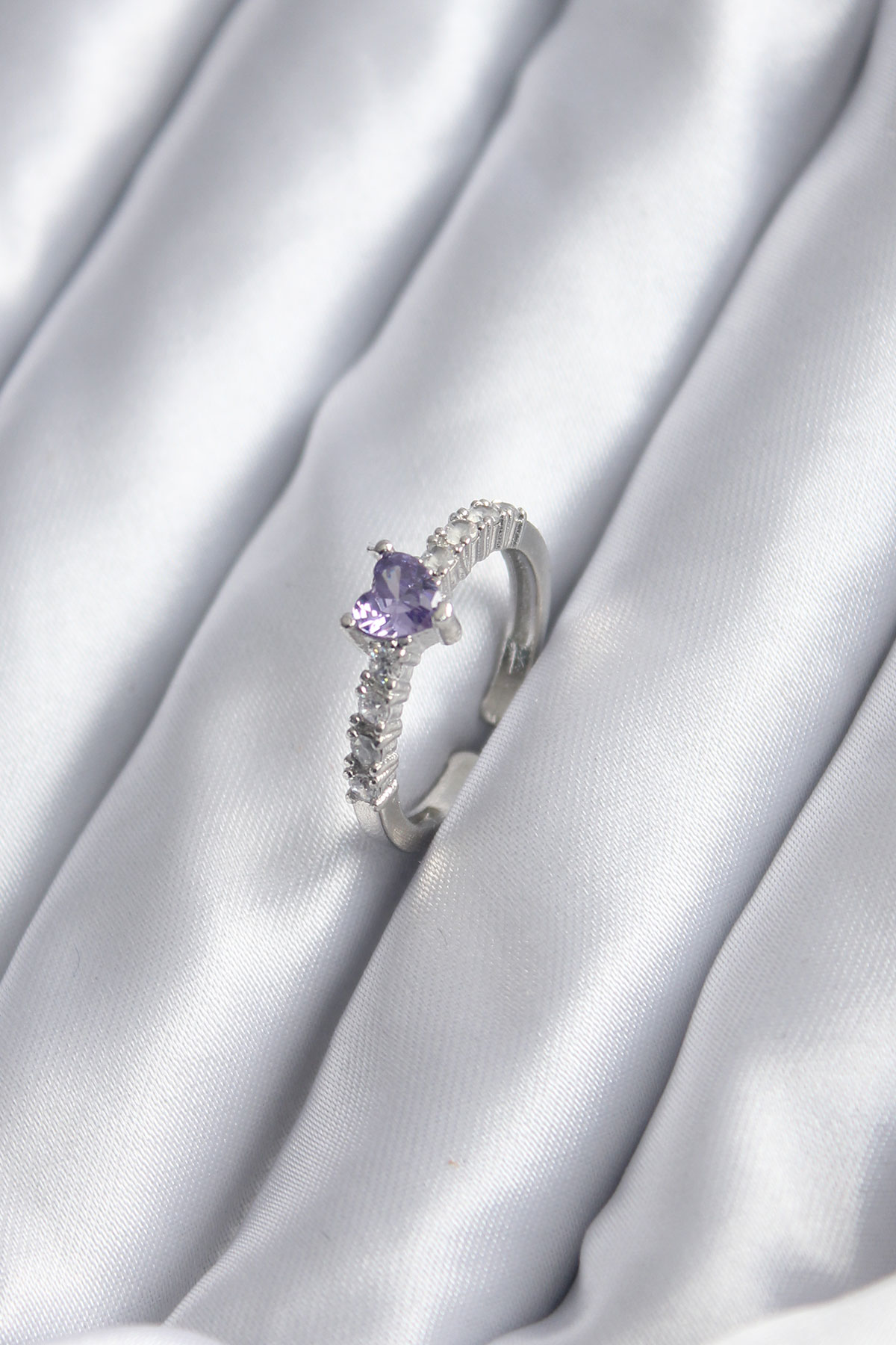 Stillove Gümüş Renk Zirkon Taşli Mor Kristal Kalp Model Kadin Yüzük Sl7195