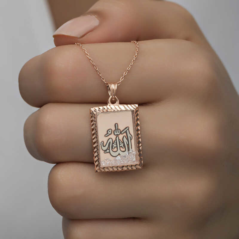 Gümüş Rose Allah Yazılı Kadın Kolye SL4750 Gümüş Rose Allah Yazılı Kadın Kolye SL4750