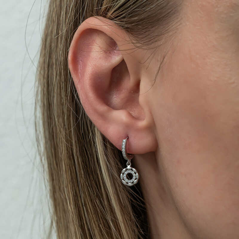 Gümüş Sallantılı Halka Kadın Küpe  SL8099