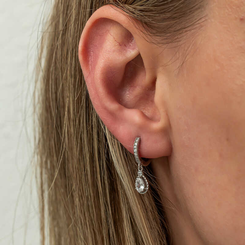 Gümüş Sallantılı Damla Kadın Küpe SL8102