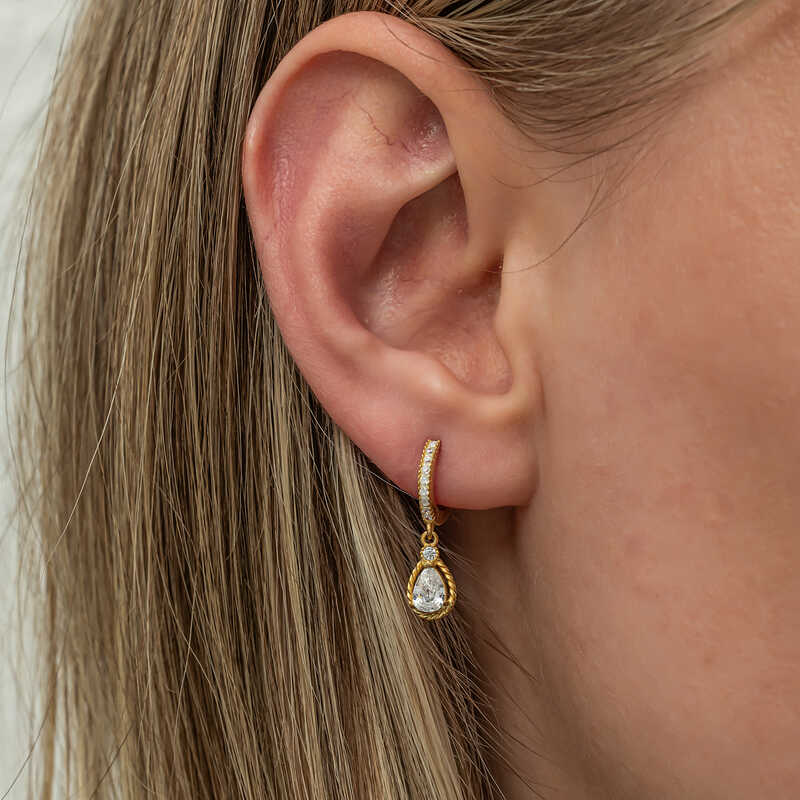 Gümüş Sallantılı Gold Damla Kadın Küpe SL8103