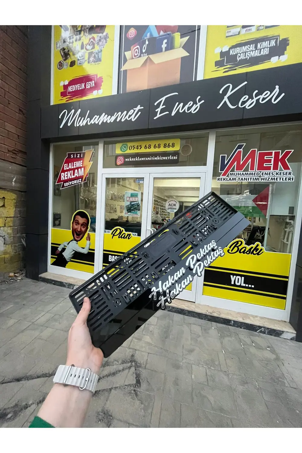 GÜMÜŞ SARKIK MODEL PLAKALIK