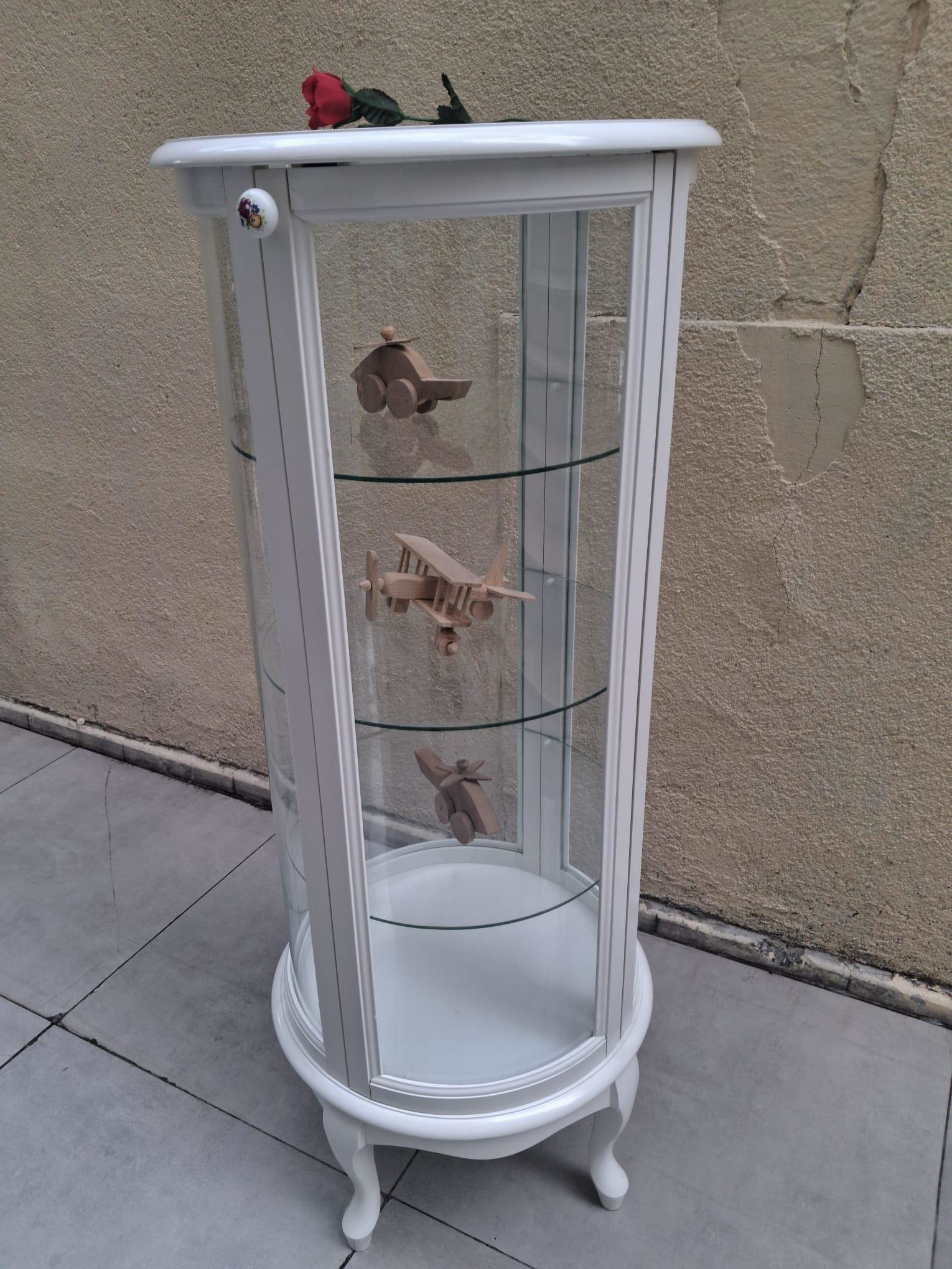 Gümüşlük vitrin 17432 Yuvarlak MODEL Beyaz Kayın Aslan ayak 3raf 