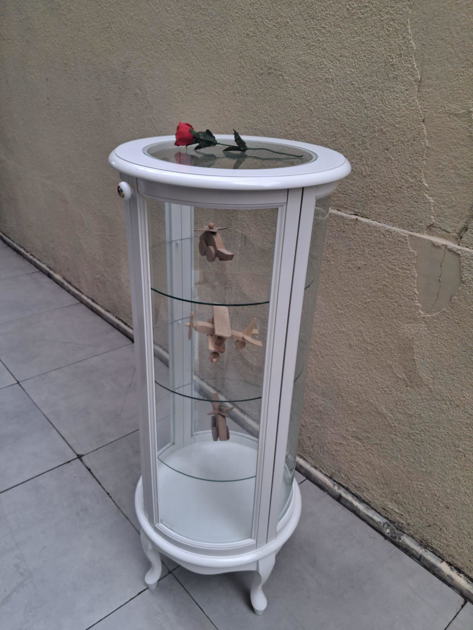 Gümüşlük vitrin 17432 Yuvarlak MODEL Beyaz Kayın Aslan ayak 3raf 