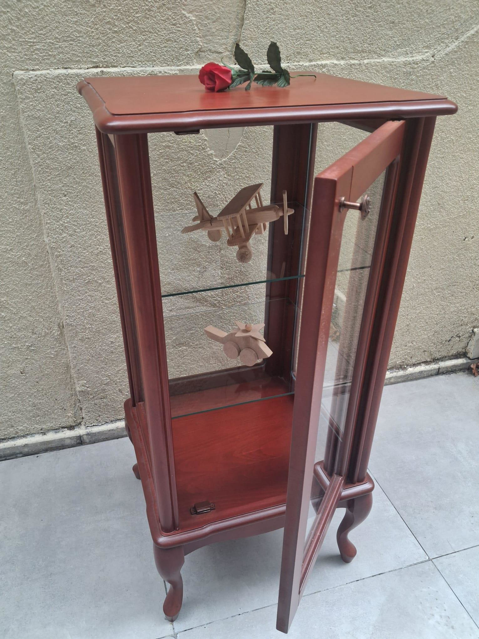 Gümüşlük vitrin 17691 KARE MODEL FINDIK Kayın Lükens Aslan Ayak K