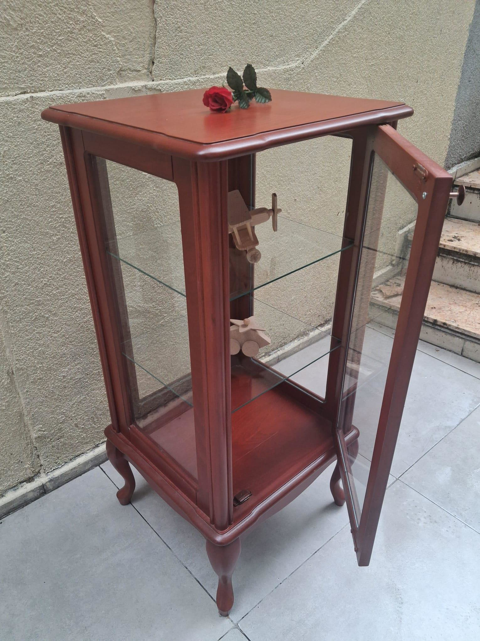 Gümüşlük vitrin 17691 KARE MODEL FINDIK Kayın Lükens Aslan Ayak K