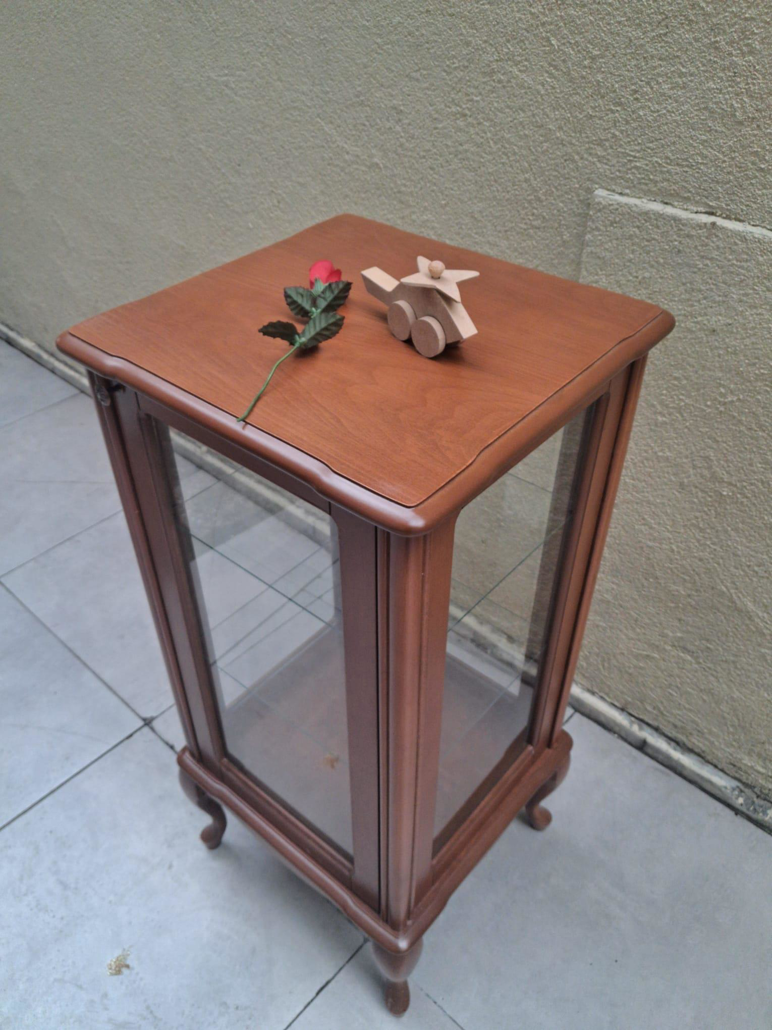 Gümüşlük vitrin 17928 KARE MODEL 98 Kayın Lükens Aslan Ayak ceviz