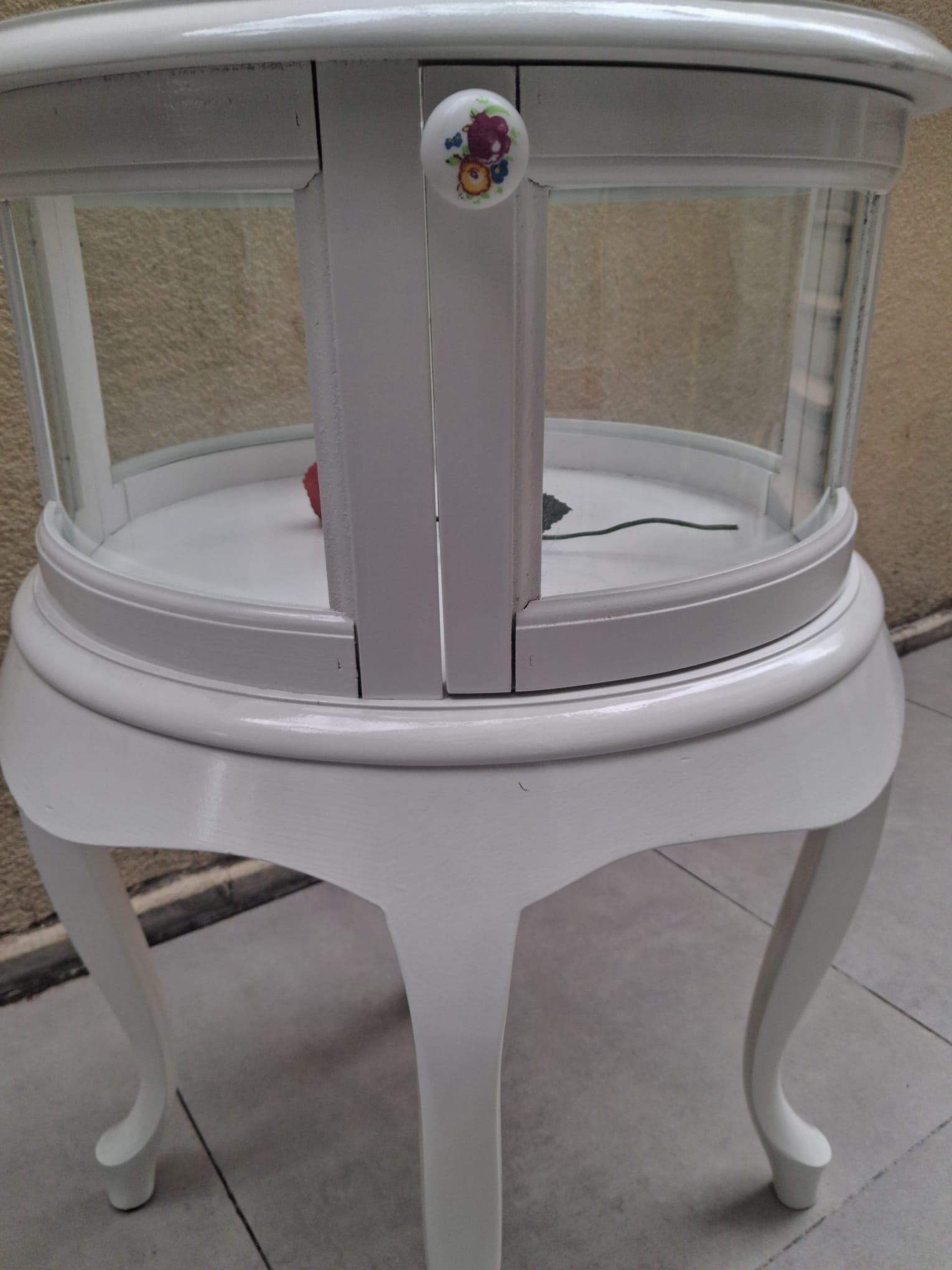 Gümüşlük vitrin 18220 Yuvarlak MODEL Leylek Bacak Parlak Beyaz Ka