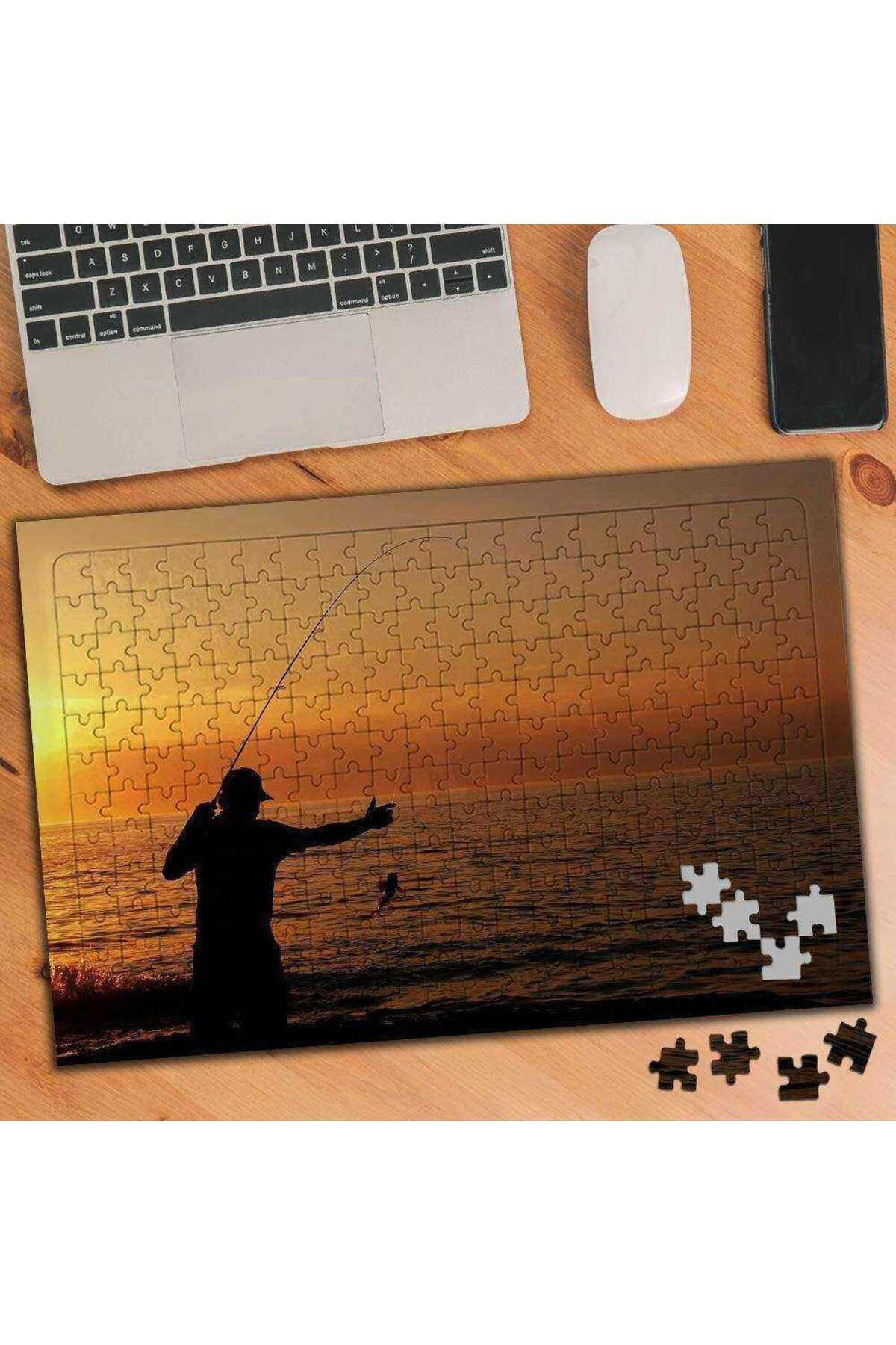 Asilmeydan Gün Batiminda Balik Tutan Adam 240 Parça Puzzle Yapboz-024573